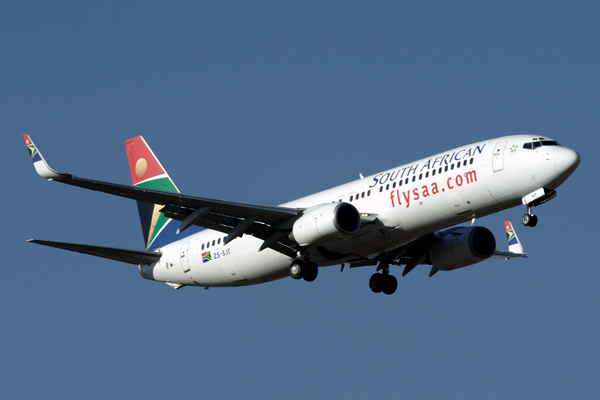 SOUTH AFRICAN BOEING 737 800 JNB RF IMG_1617.jpg