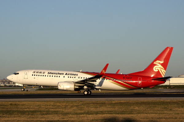 SHENZHEN AIRLINES BOEING 737 800 BJS RF IMG_4096.jpg