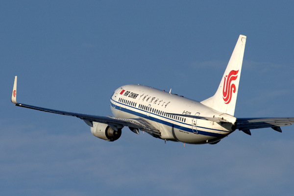 AIR CHINA BOEING 737 700 BJS RF IMG_4411.jpg