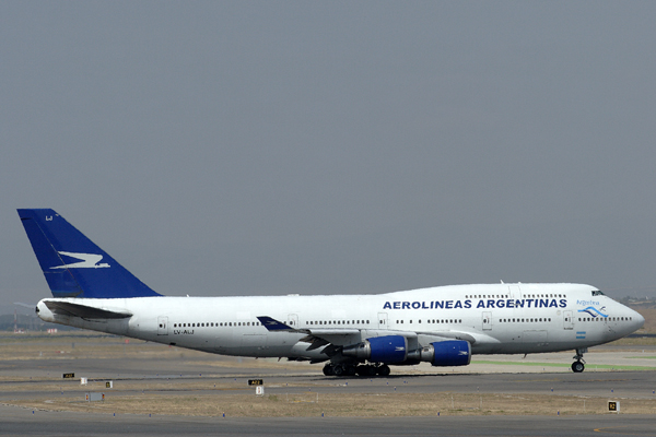 AEROLINEAS ARGENTINAS BOEING 747 400 MAD RF IMG_2508.jpg