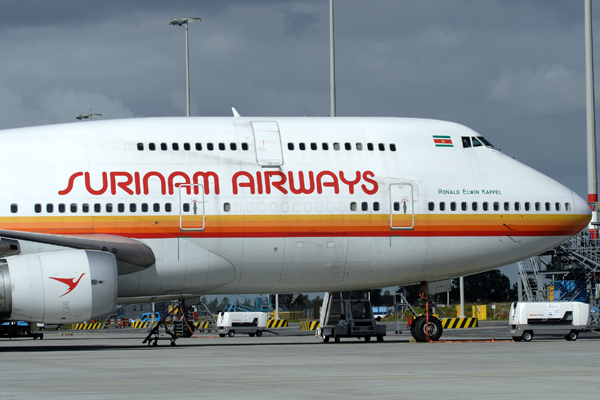 SURINAM AIRWAYS BOEING 747 300 AMS RF IMG_2851.jpg