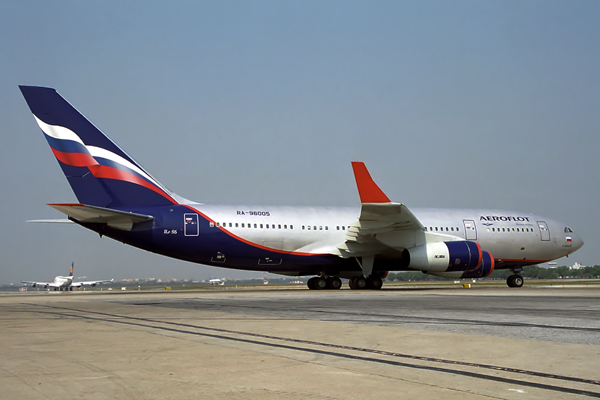 AEROFLOT ILYUSHIN IL96 BKK RF 1817 11 N.jpg