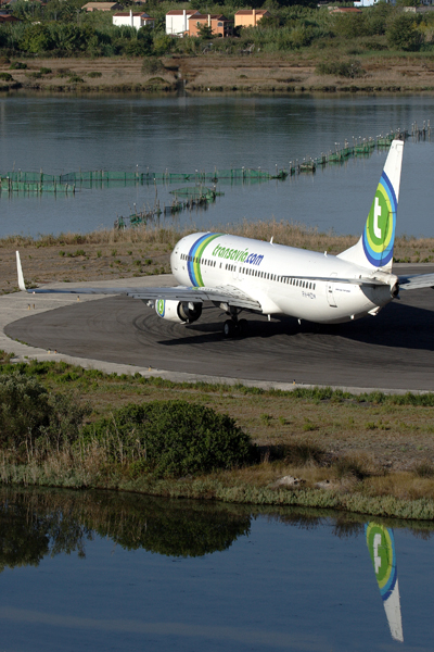 TRANSAVIA BOEING 737 800 CFU RF IMG_3454.jpg