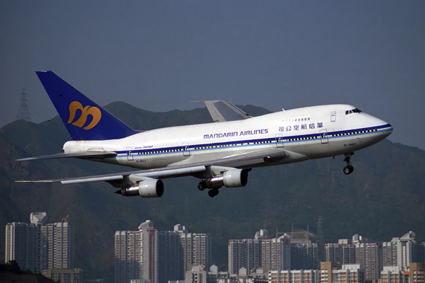 MANDARIN AIRLINES BOEING 747SP HKG RF 970 29.jpg