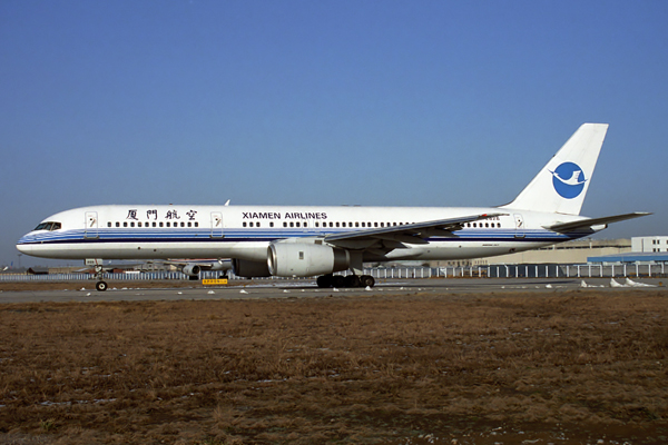 XIAMEN AIRLINES BOEING 757 200 BJS RF 1322 22.jpg