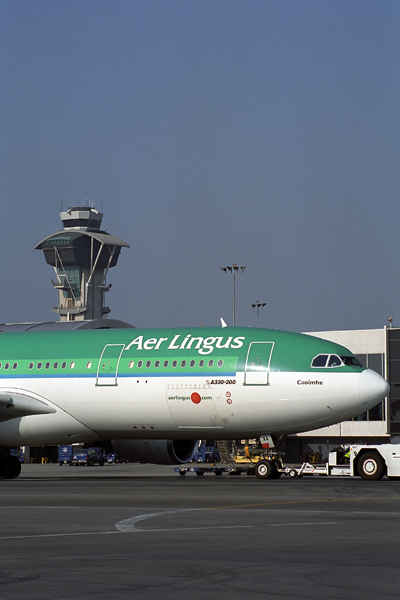 AER LINGUS AIRBUS A330 200 LAX RF 1750 30.jpg