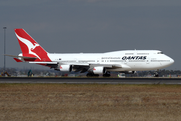 QANTAS BOEING 747 400 MEL RF IMG_6186.jpg