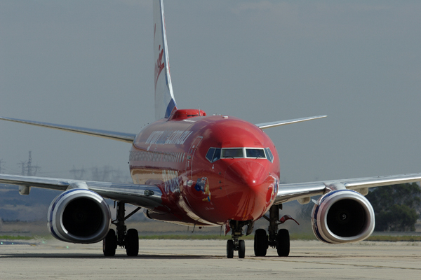 VIRGIN BLUE BOEING 737 700 MEL RF IMG_6209.jpg