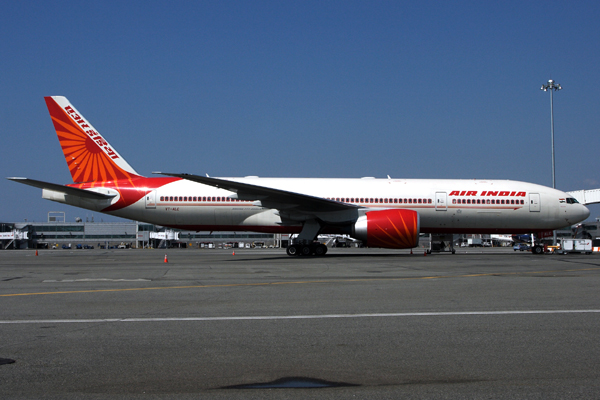 AIR INDIA BOEING 777 200LR JFK RF IMG_7558.jpg