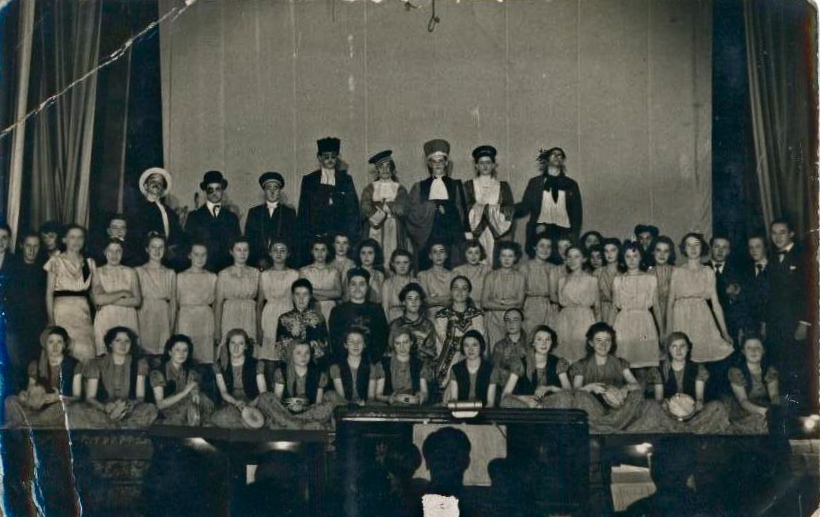 Groupe thtral du Collge du Parc en 1939