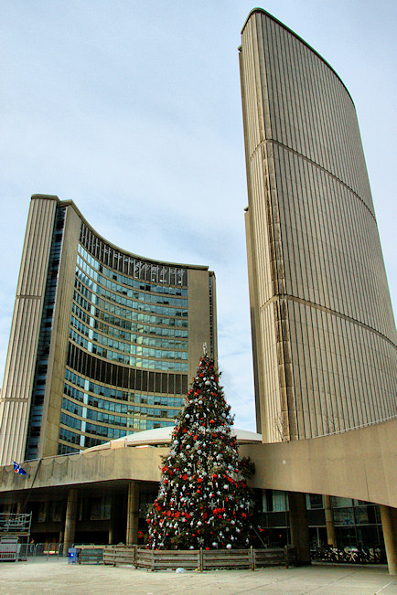 DSC00339 - Christmas at Toronto City Hall
