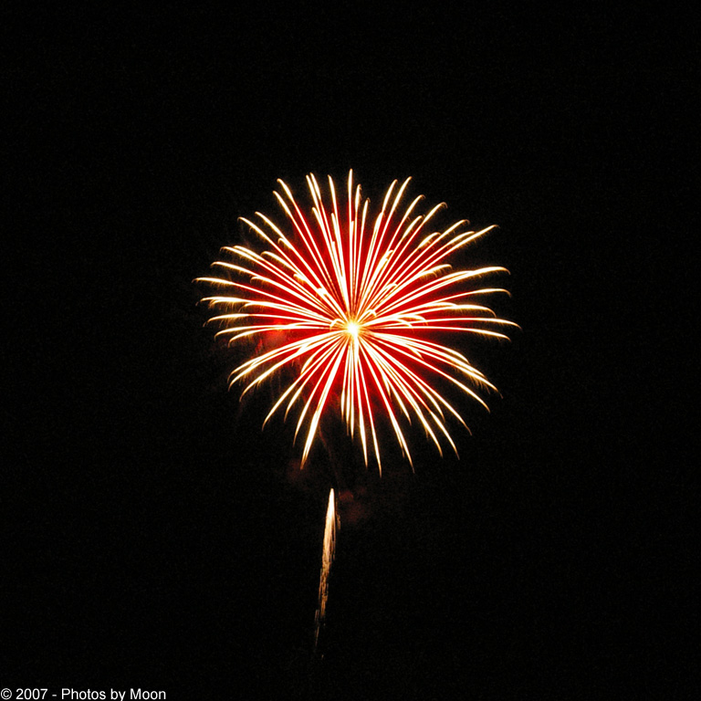 Bastrop Fireworks 07 17918.jpg