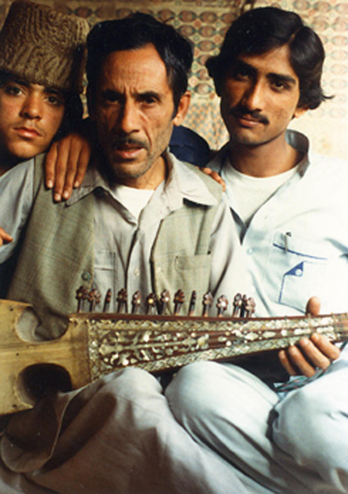 Mukhtiare Ustaz and two friends
