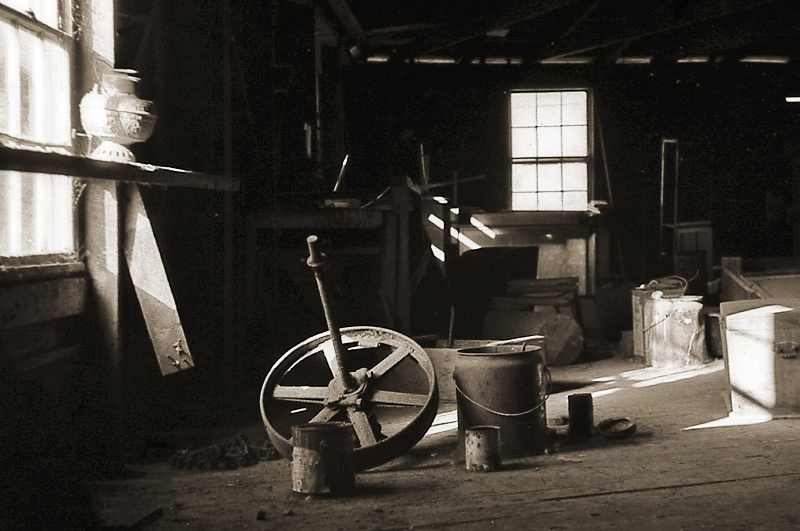 Bolinas Barn <br>inframan