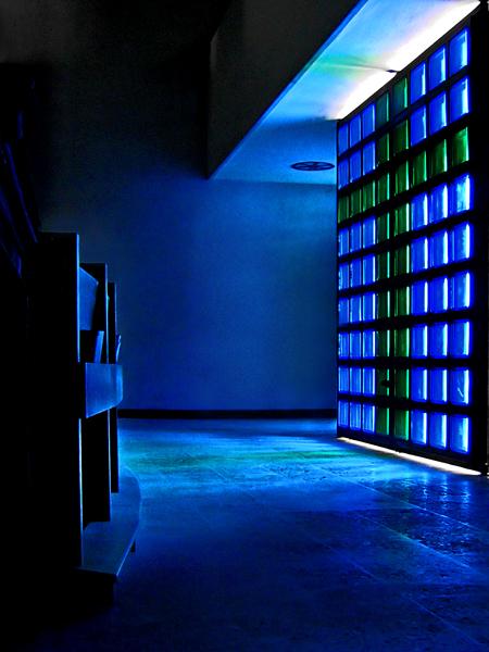 <B>5th Place (Tie)</b><br>Blue light*