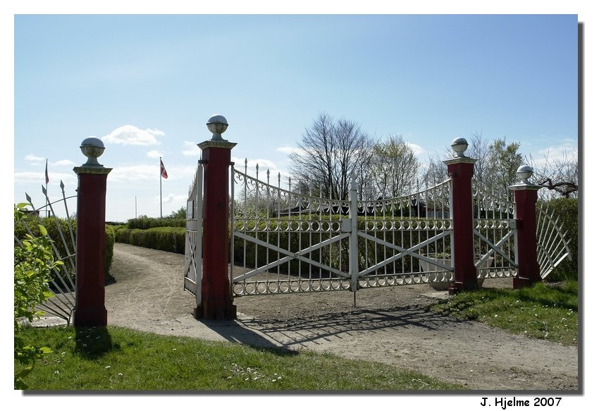 Allotment garden gate *<br>by Jesper Hjelme