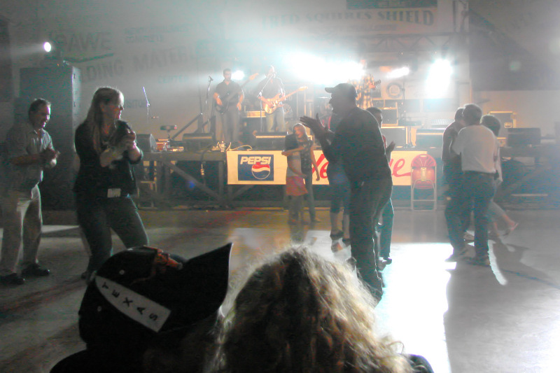 <B>Plankin er Down at the Kelligrews Soiree</b>