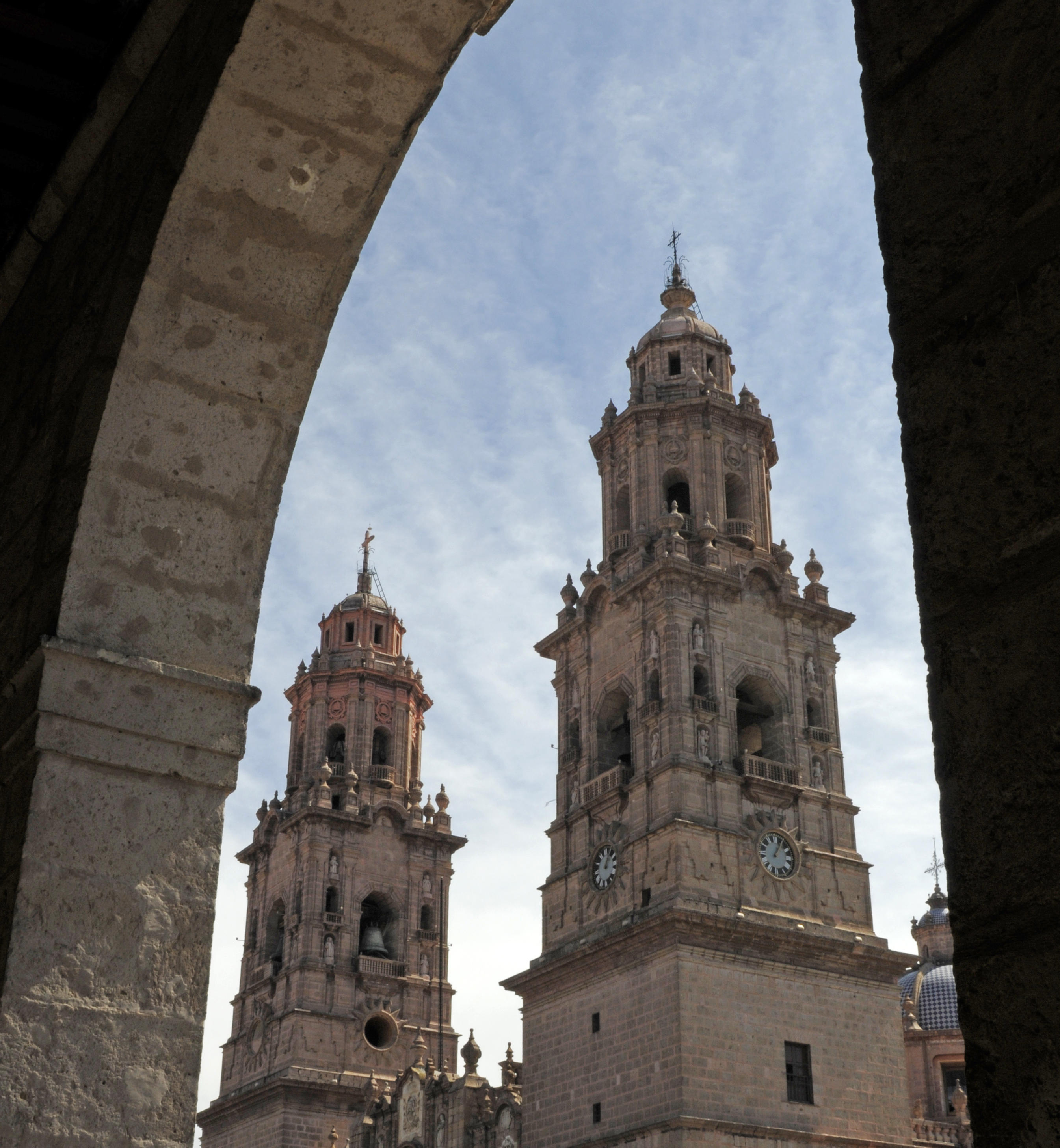 Torres de catedral.jpg