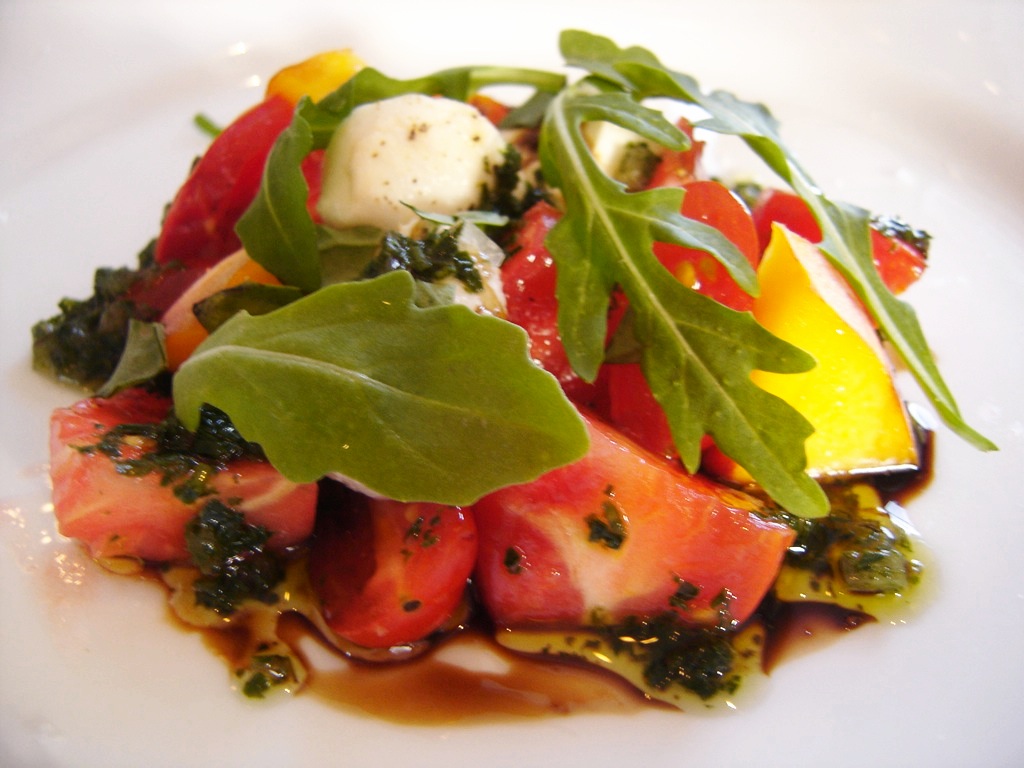 Peach Balsamic Tomato Salad / Terripin Creek Cafe