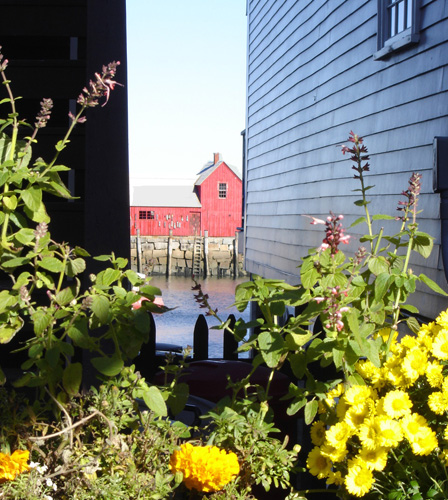 red barn of rockport