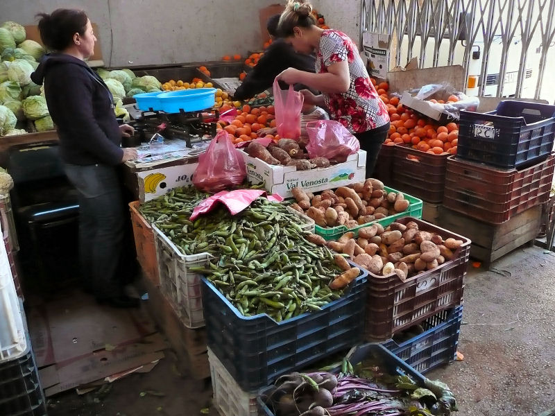 A Nicosia market 