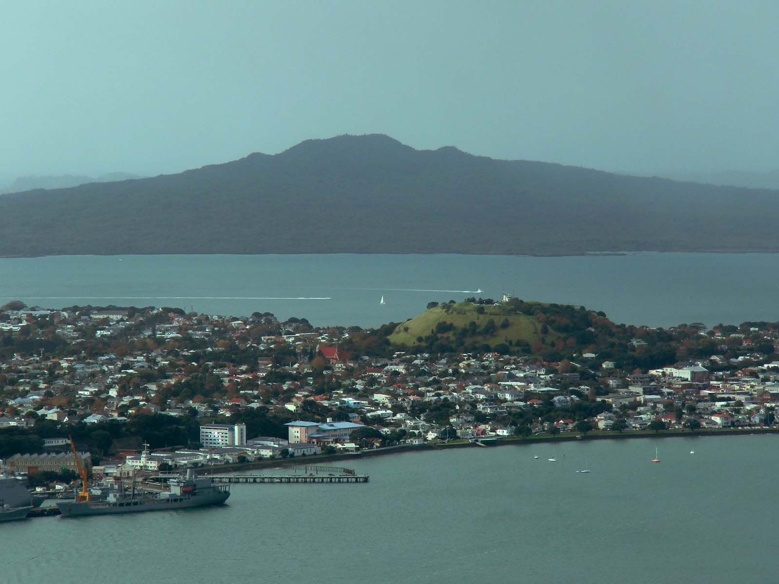 Devonport - Rangitoto 2