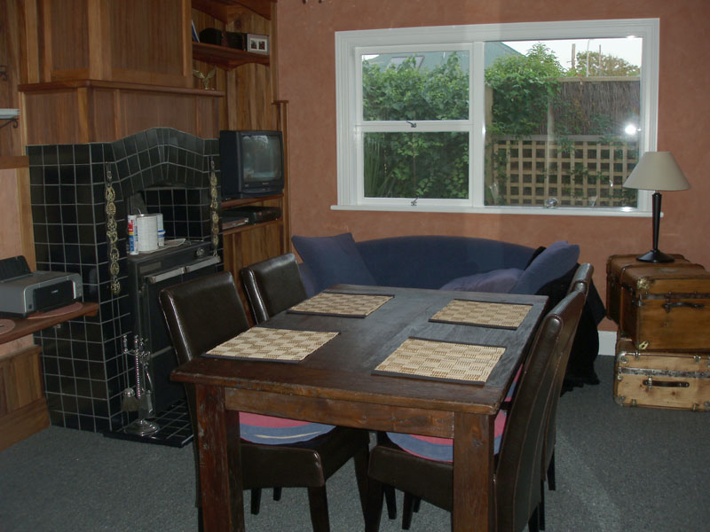 Dining Room pb2.jpg