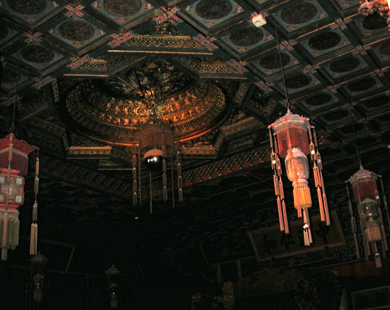 Le plafond de la chambre