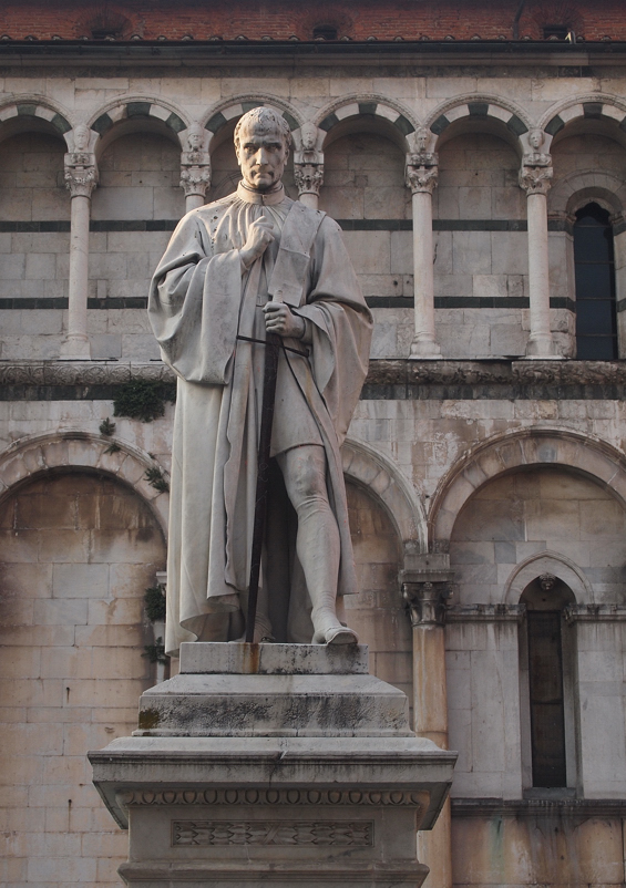 Statue opposite Chiesa San Michele.