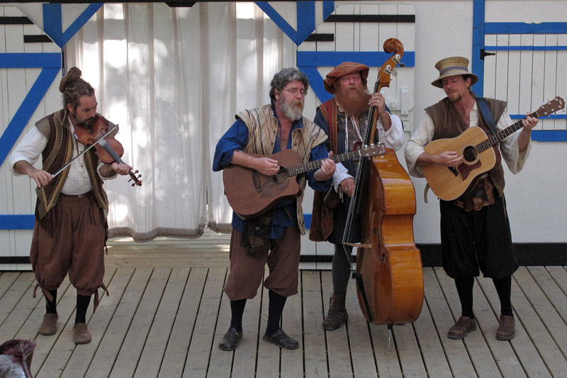 New Minstrel Revue with Craig of Farrington