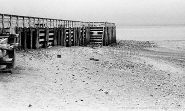 B&W Pier