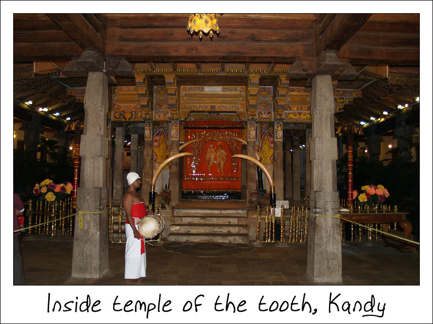 Inside temple of the tooth