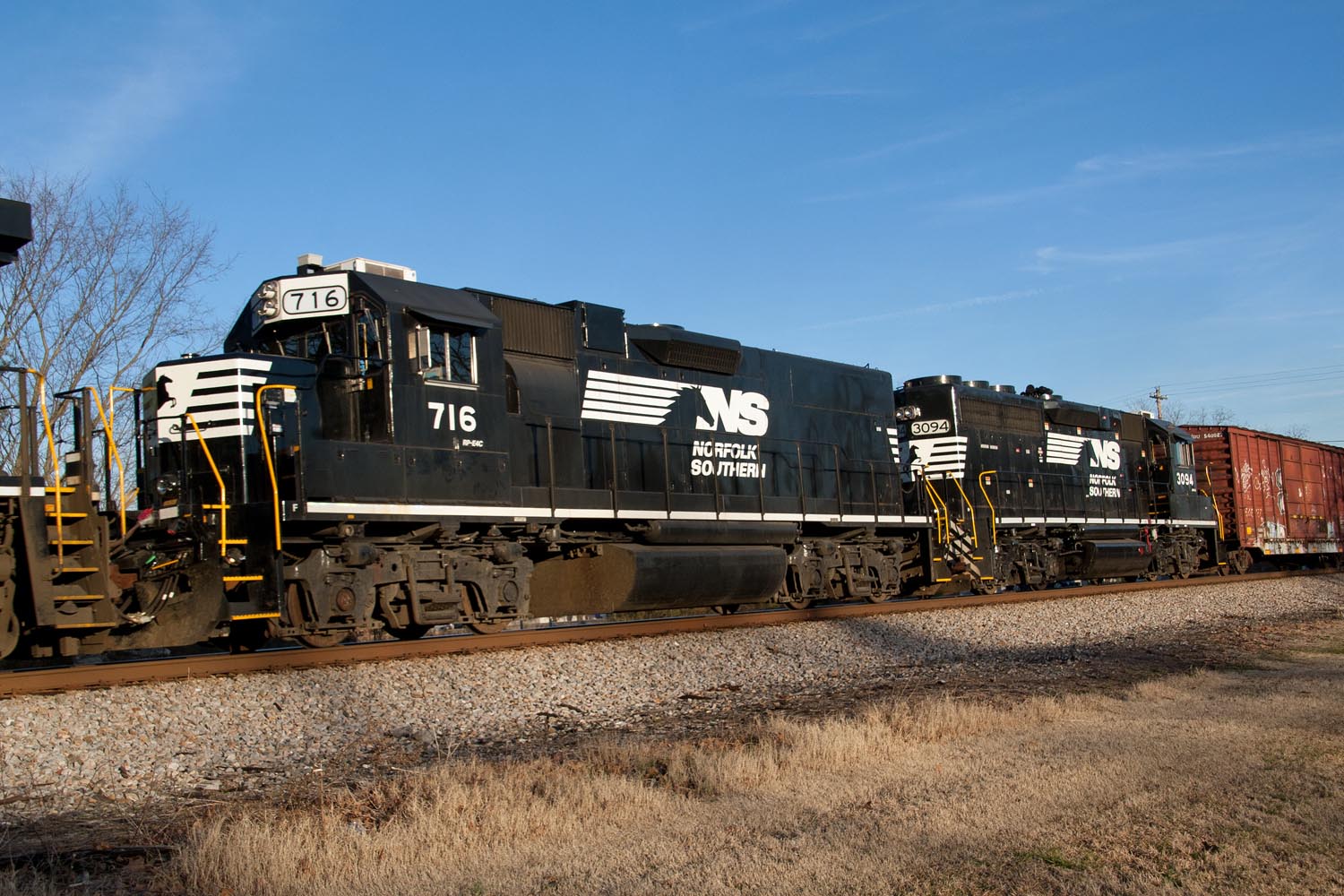 NS 716.