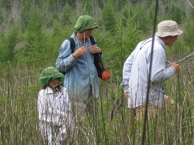 82a) Christina, Tom and Eric on the hunt at Brokenhead (Johanna Nelson)