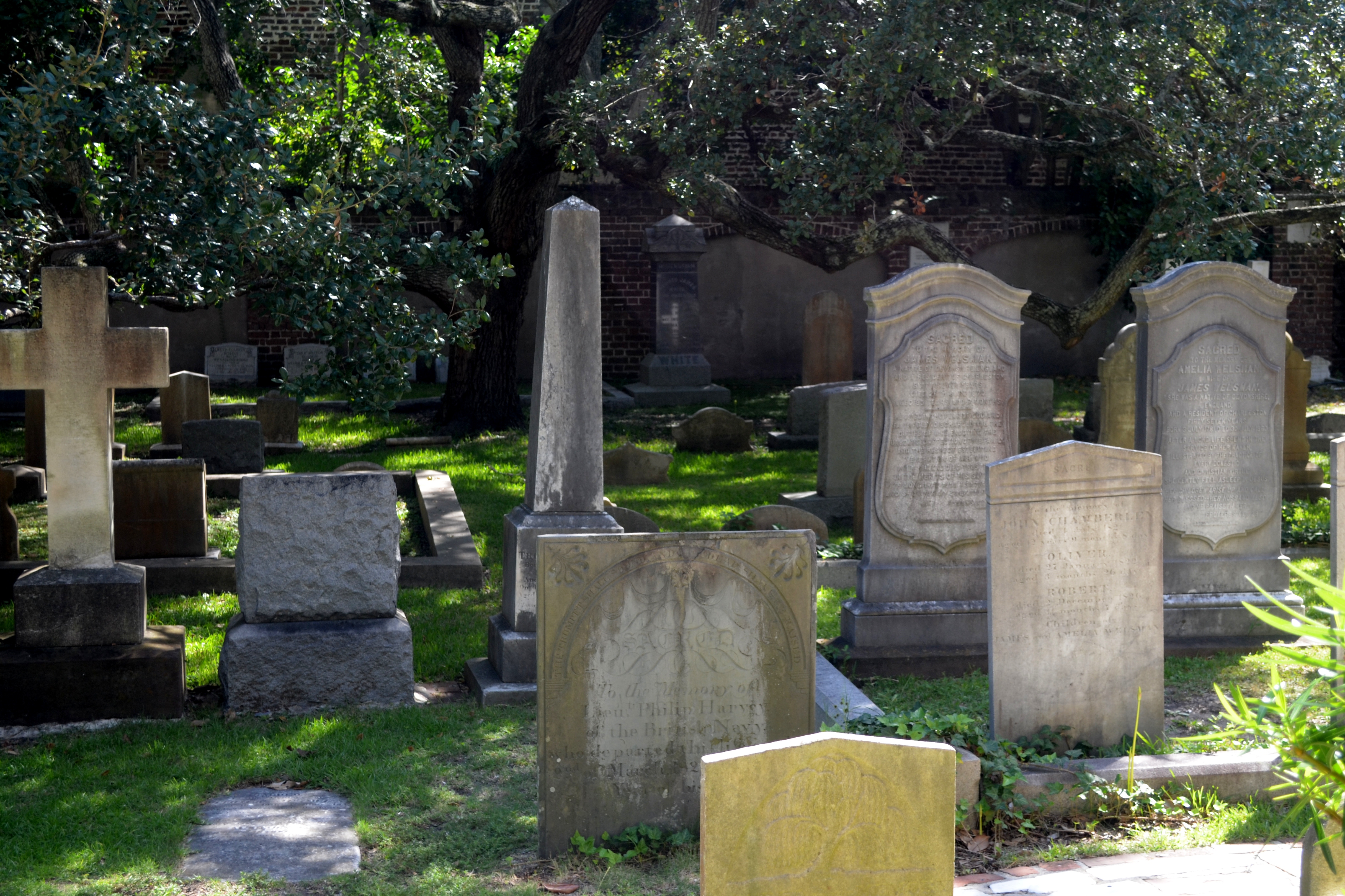 headstones charleston st philips stone landscape 2.jpg