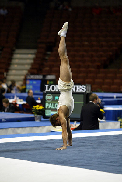 210168ca_gymnastics.jpg