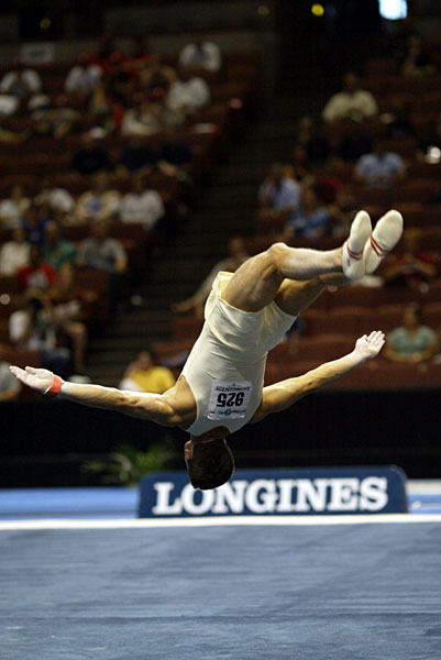 210288ca_gymnastics.jpg