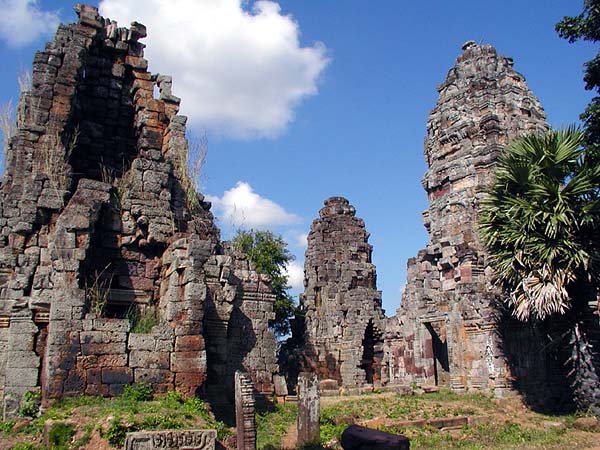 battambang ruins193.jpg