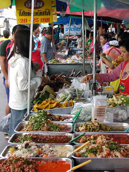 chiang rai market.jpg