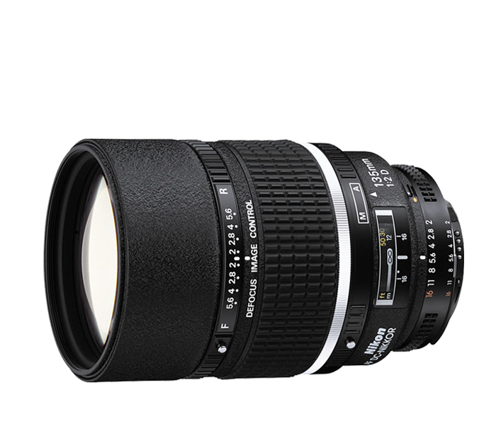 AF DC NIKKOR 135mm f/2D