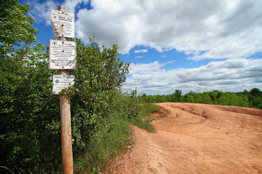 Ontario Badlands, Cheltenham