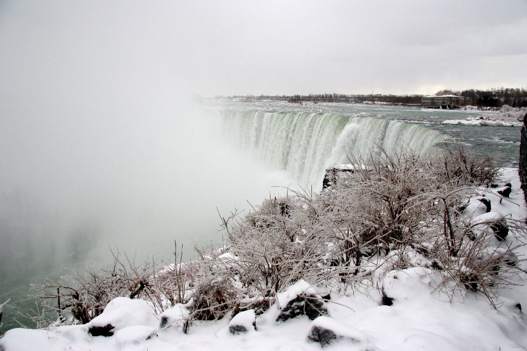Winter At Niagara - Brink of Horseshoe Falls