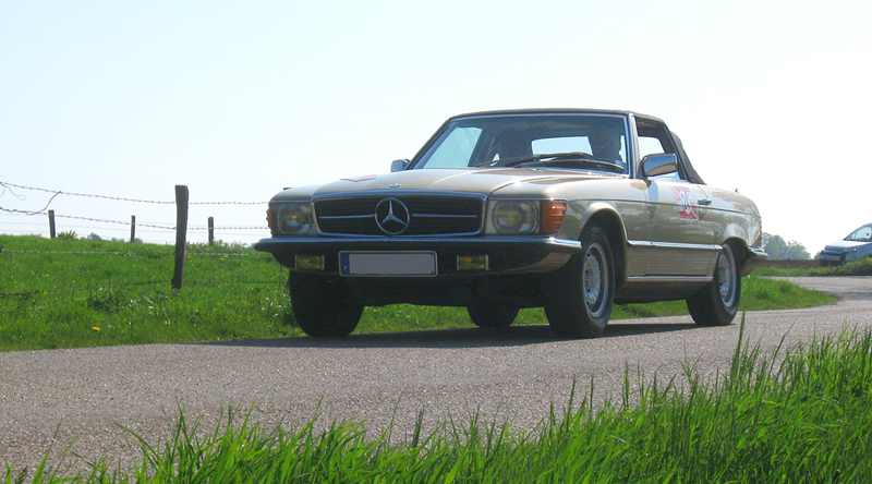 1981_Mercedes Benz_350 SL_cabriolet_06g.jpg