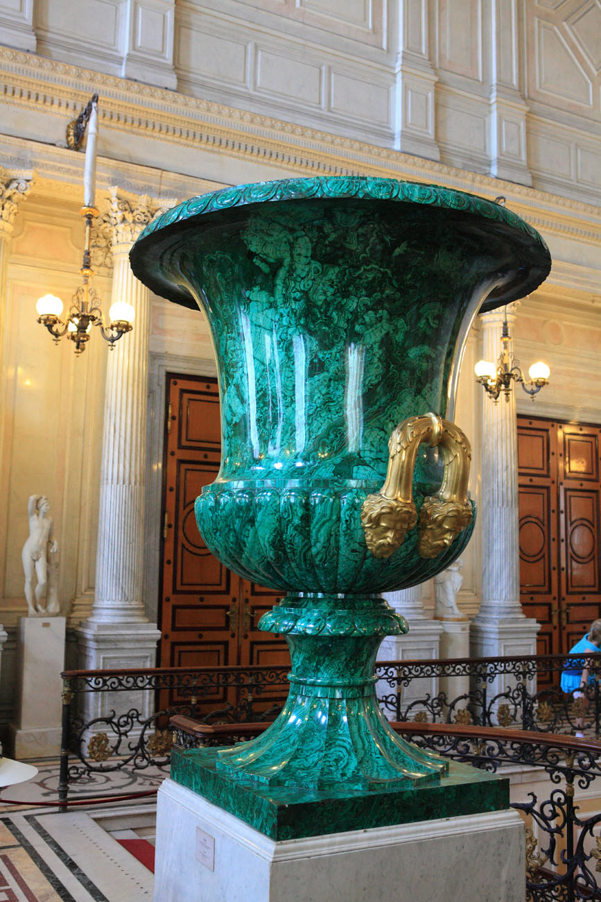 1699 Hermitage Museum Malachite Vase.jpg