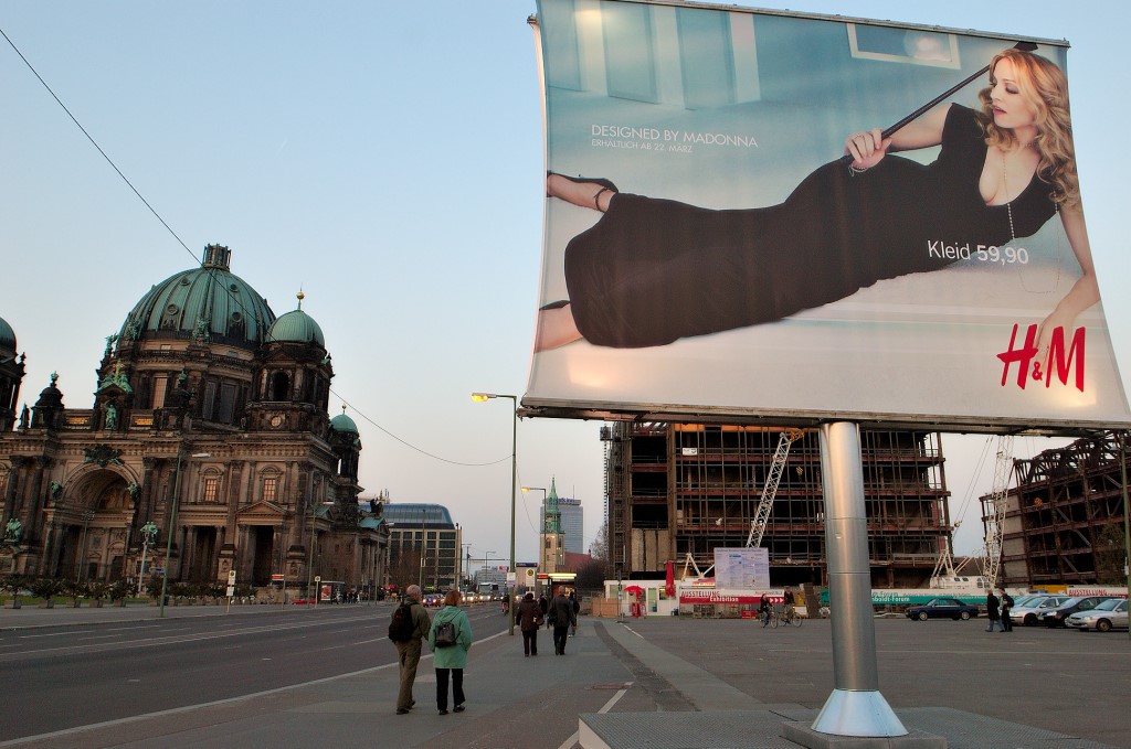 Madonna am Unter den Linden