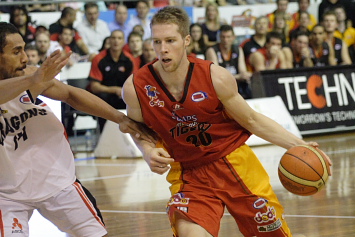 09-03-11_NBL_GF4_131_w.JPG