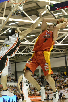 09-03-11_NBL_GF4_192_w.JPG