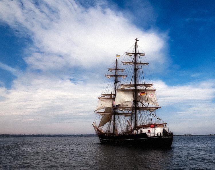 The Roald Amundsen 2