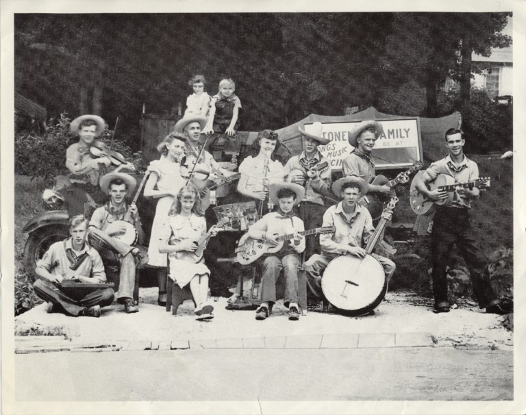 The Stoneman family - ca.1940s