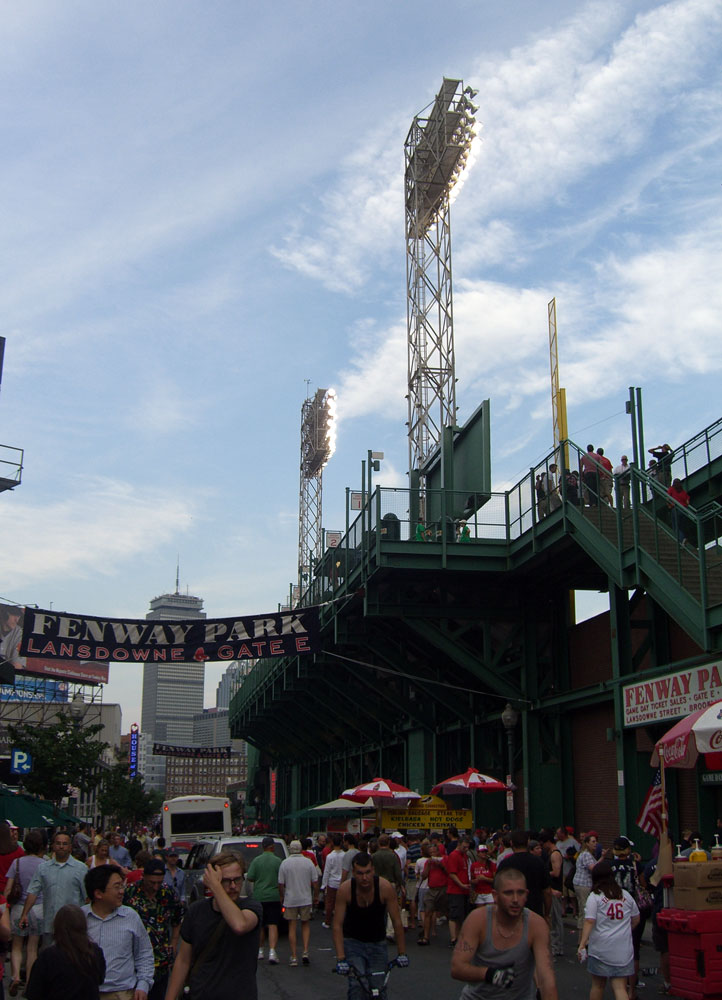 fenway_lansdowne.jpg